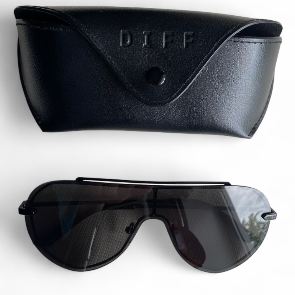 Diff Eyewear Imani Black Aviator Style Glasses